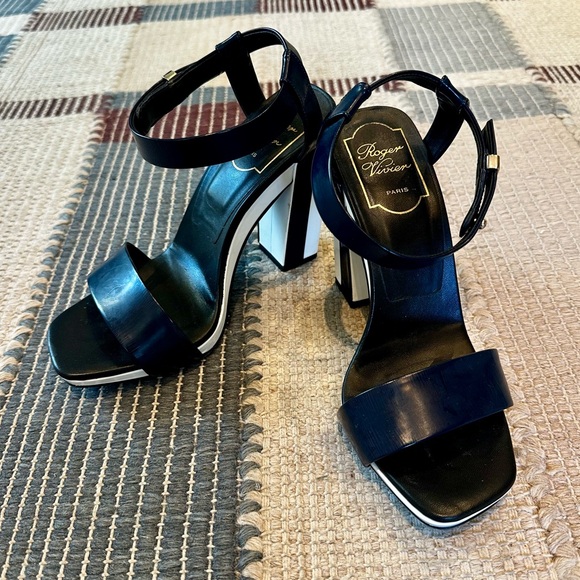 Roger Vivier Navy and White Women's Sandals - Picture 1 of 7